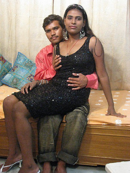 IndiaUncovered: Naina And Vikki - Indian Man Fuck Indian Wife 720p