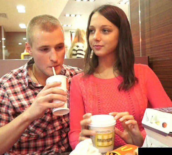 MeetSuckAndFuck: Foxy Di - Sex Atfter First Date In McDonalds 720p