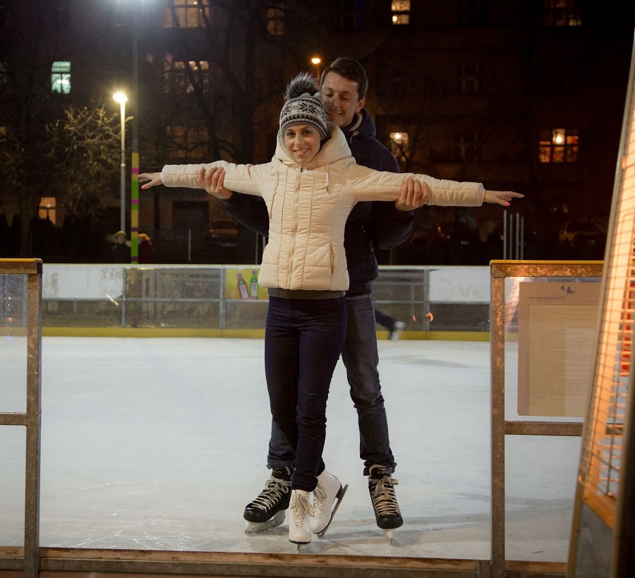 Antonia Sainz Romantic Date On Ice Skating Rink FullHD 1080p