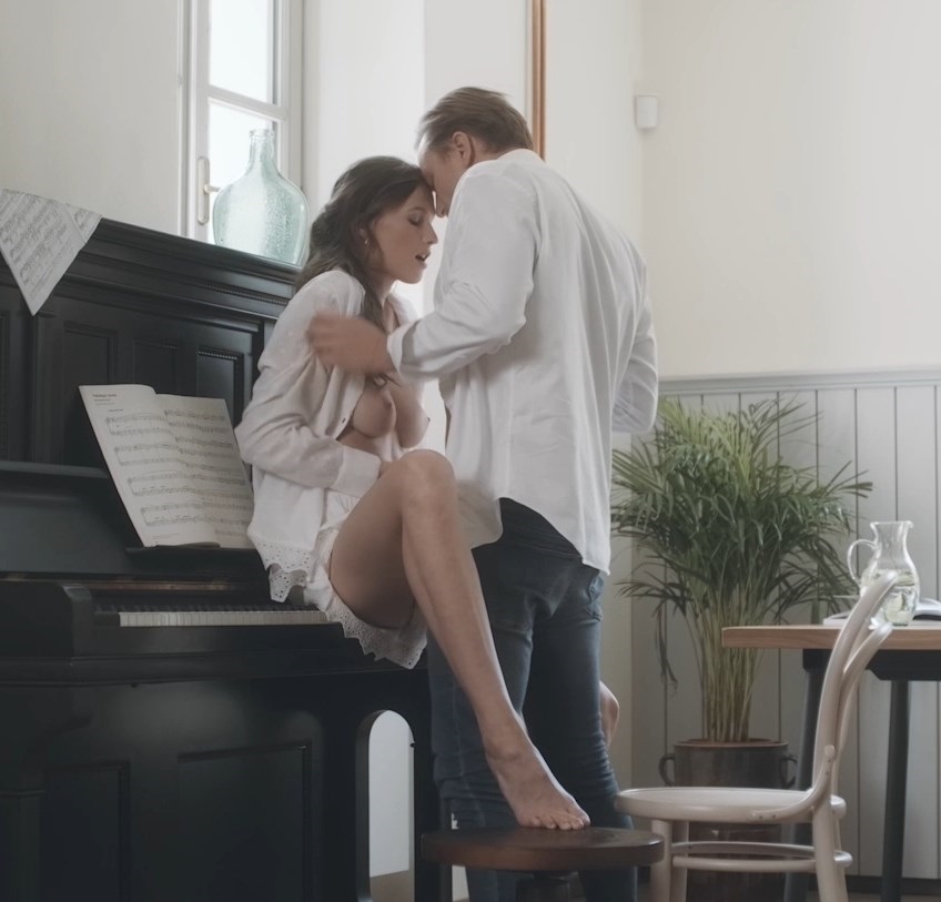 Stacy Cruz Romantic Piano Sex FullHD 1080p