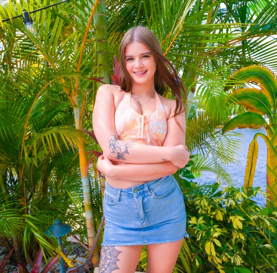 Sky Wonderland Pretty And Horny Teen Fucked FullHD 1080p
