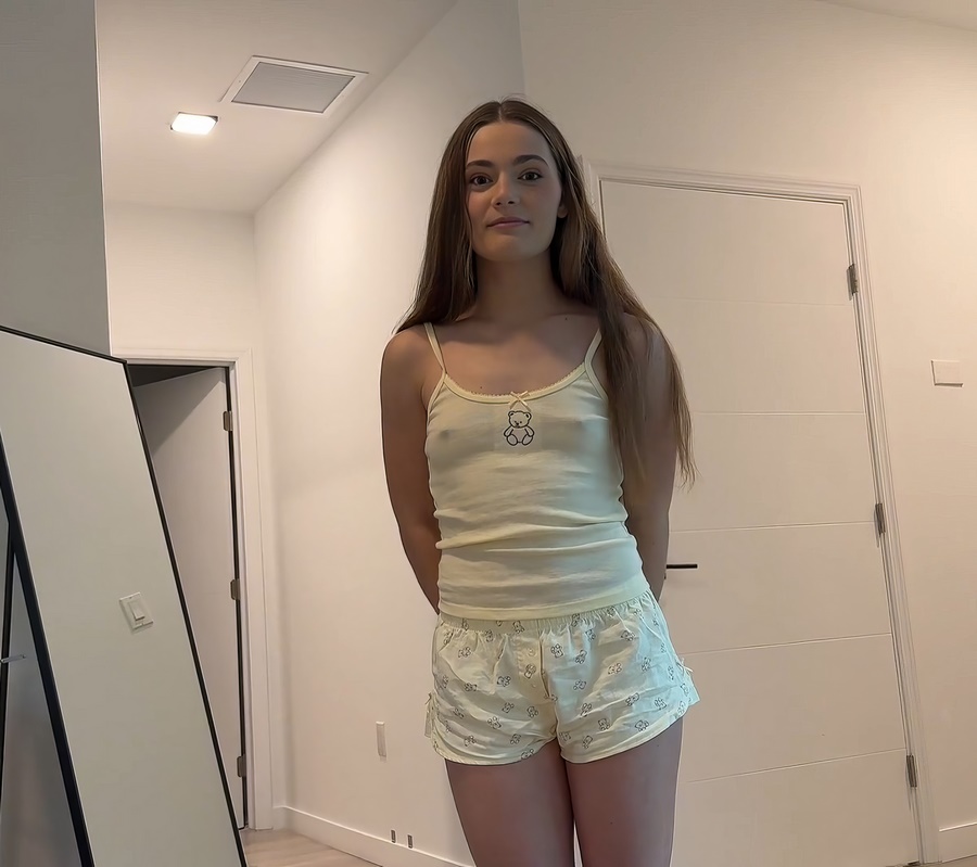 Juniper Ren Sharing A Bed With My Skinny Stepsis FullHD 1080p
