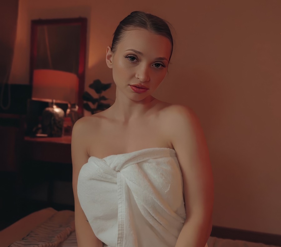 Maya Lis Stepson Gives Stepmom a Massage And Then Fucks Her Hard FullHD 1080p