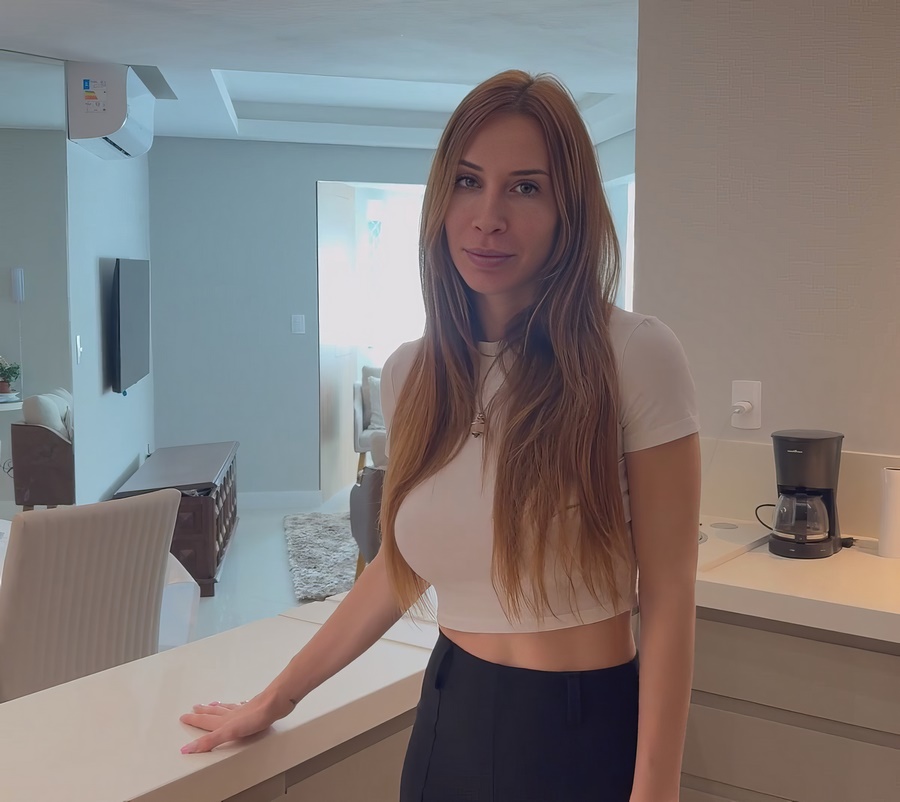 Vero Buffone I Found Out That My Husband Is Cheating On Me And I Fucked His Friend To Teach Him a Lesson FullHD 1080p